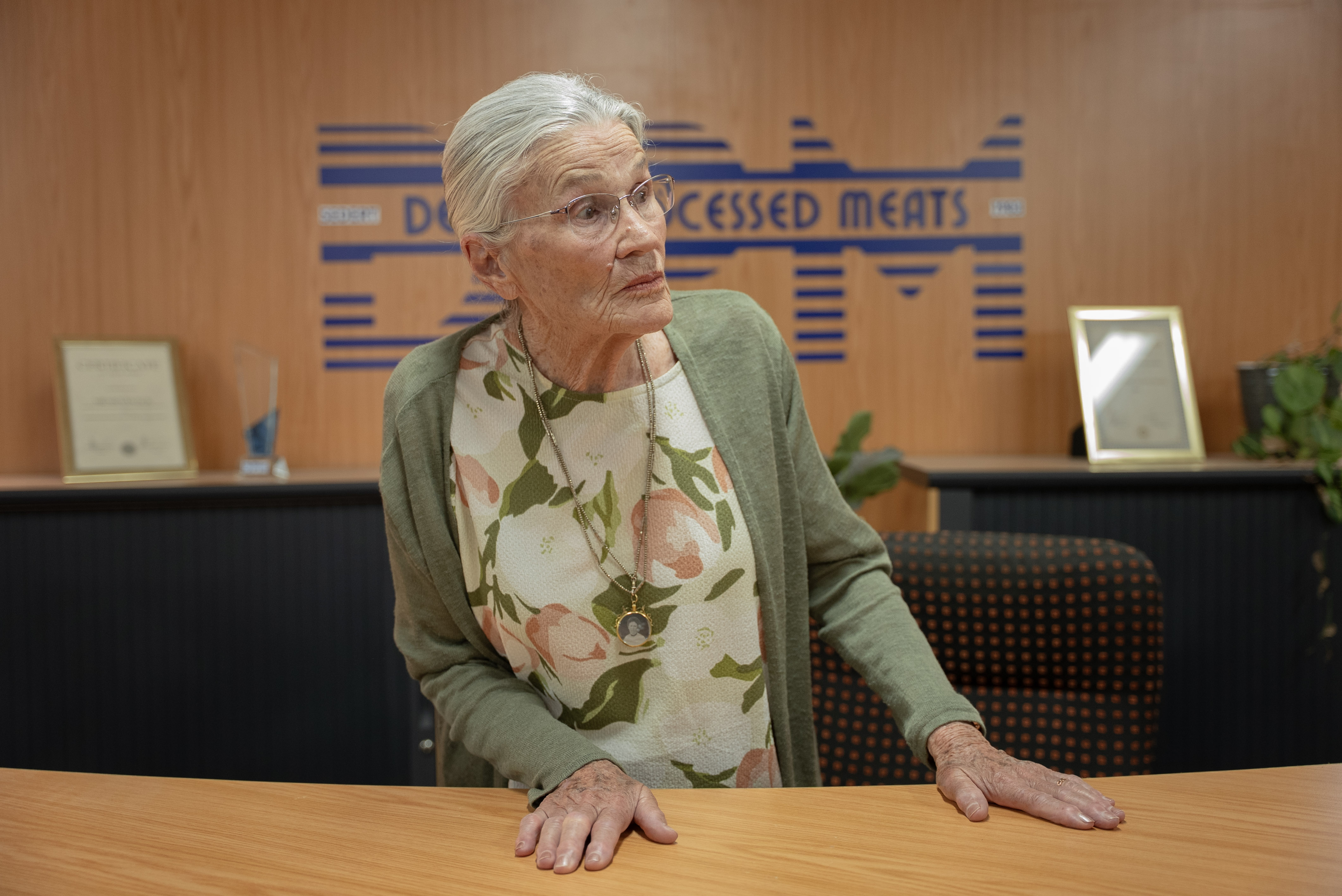 Die Kantoor: How an Afrikaans “The Office” Turns Polony and Office Politics into Comedy Gold. — image 3